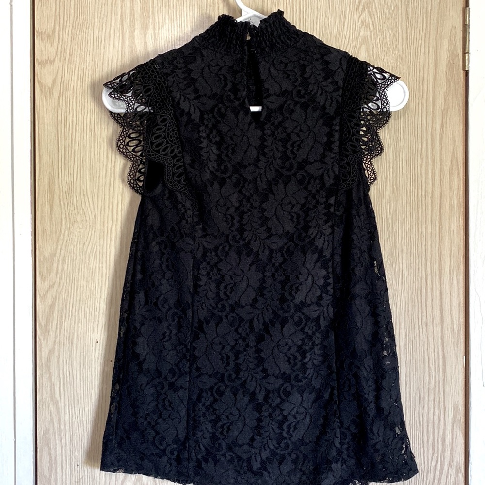 •blouse• - Picture 5 of 7
